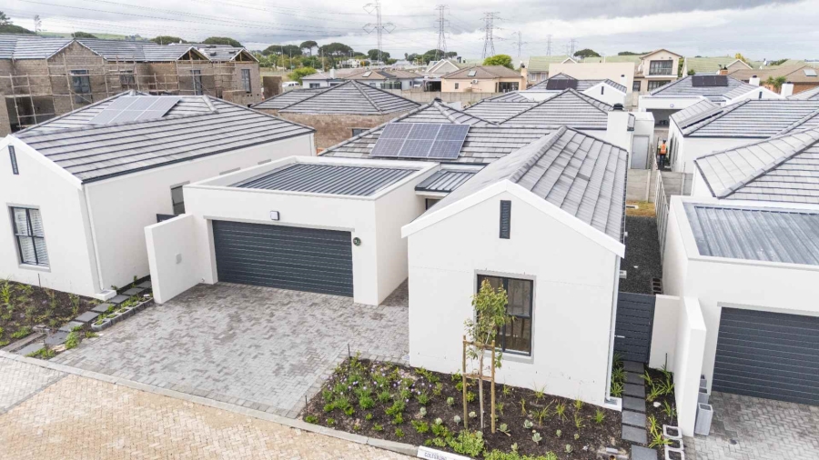 To Let 3 Bedroom Property for Rent in Jacarandas Western Cape